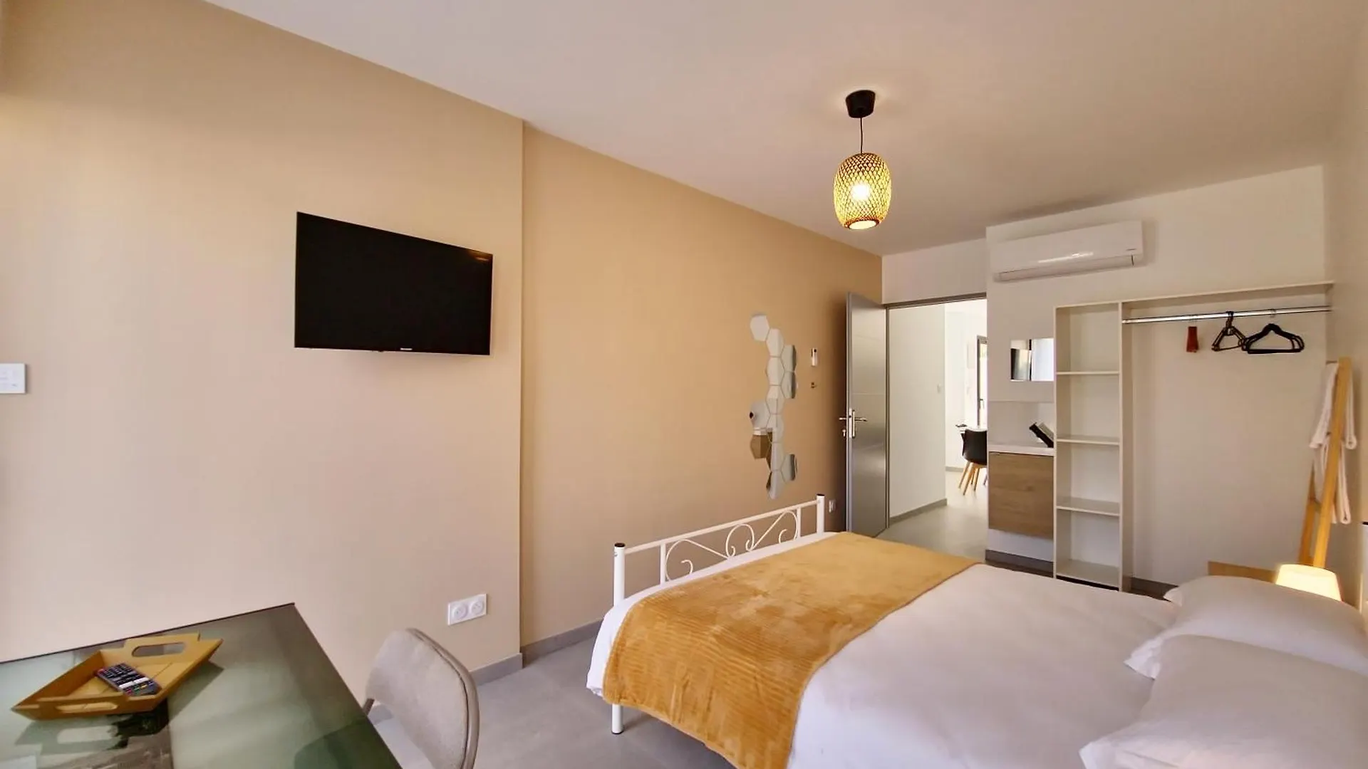 Urban Chambres Vénissieux Frankrijk
