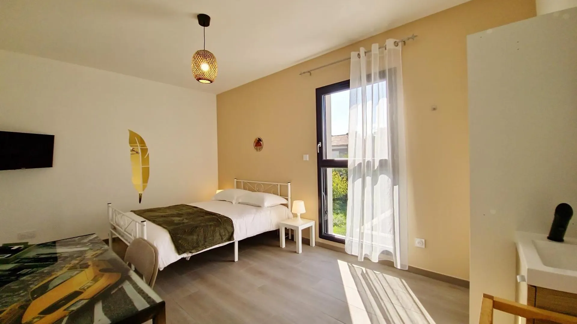 Urban Chambres Vénissieux