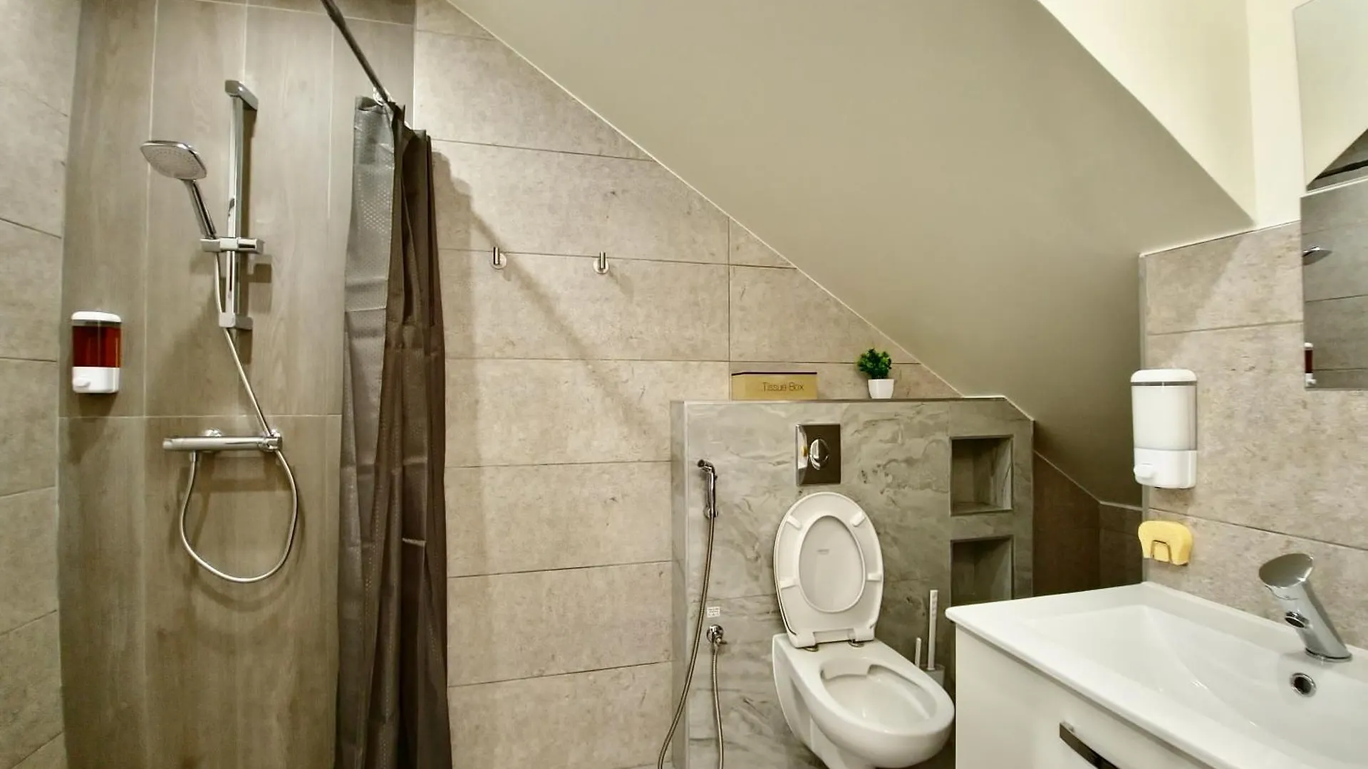 Urban Chambres Vénissieux